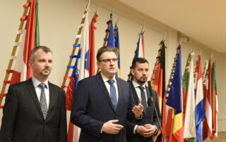 konferencia: problematika chodu ústavných orgánov