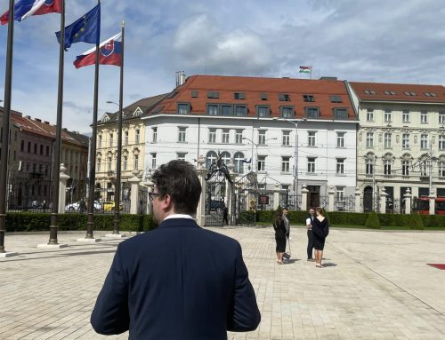 FICOVA VLÁDA NAVRHUJE ZÁKON, KTORÝ UĽAHČÍ PODVODY S NEHNUTEĽNOSŤAMI A OBMEDZÍ PRÍSTUP K INFORMÁCIÁM Z KATASTRA